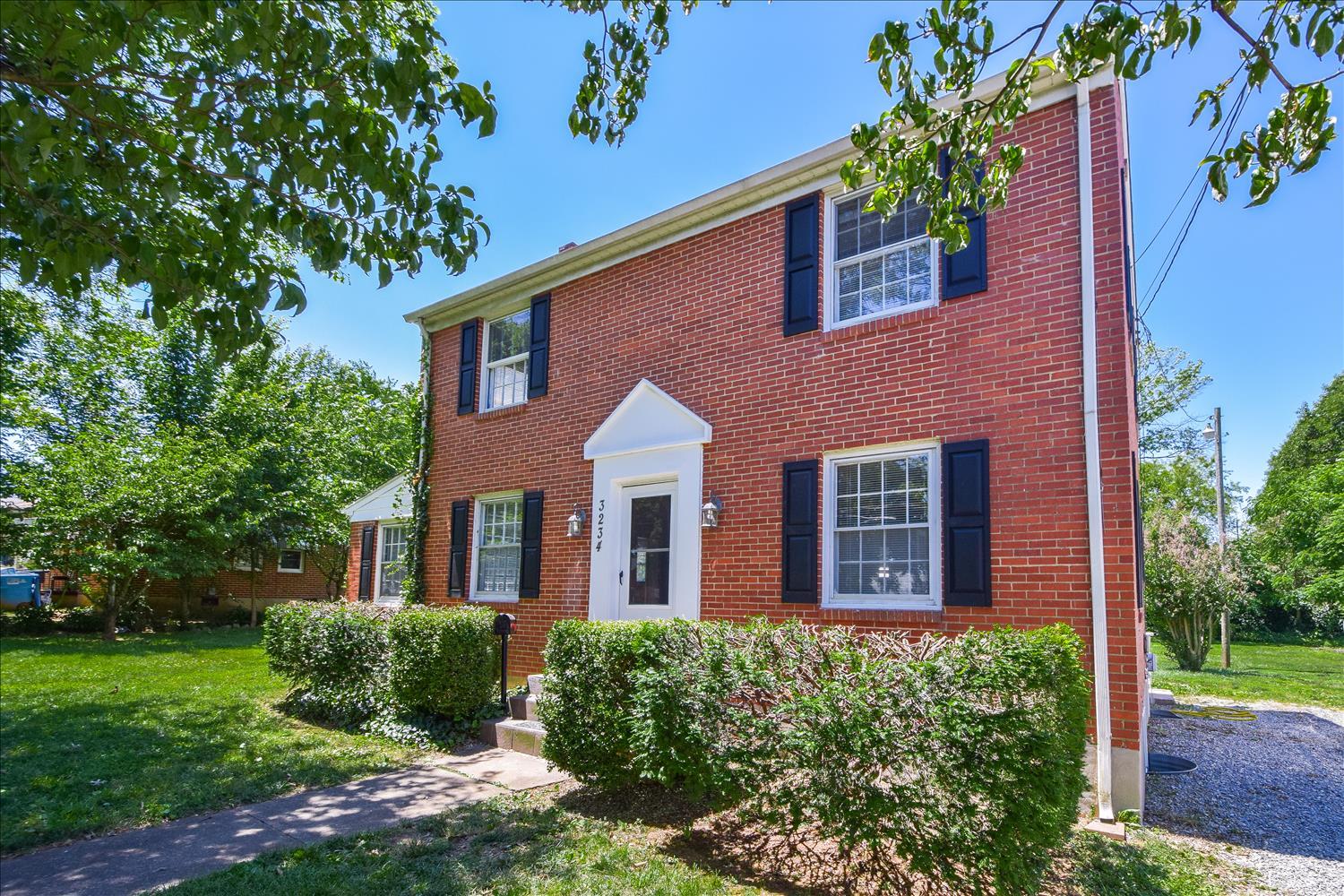 3234 Oliver Road Northeast Roanoke, VA 24012 - Photo 2 of 31 New front pic 2