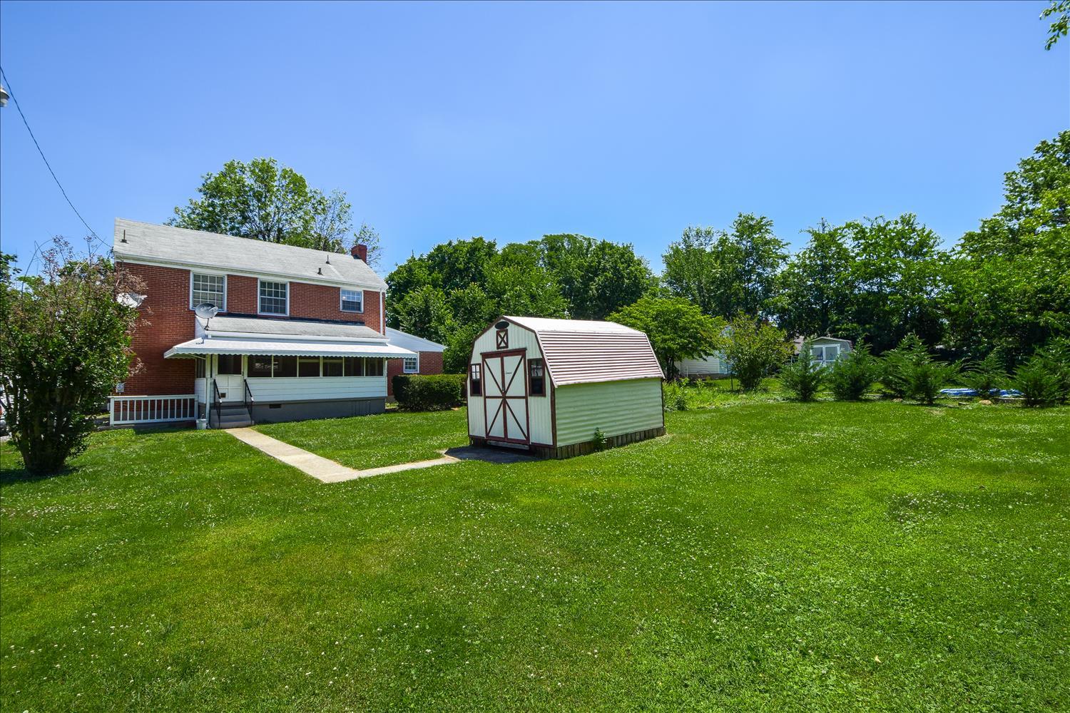 3234 Oliver Road Northeast Roanoke, VA 24012 - Photo 29 of 31 new rear and shed