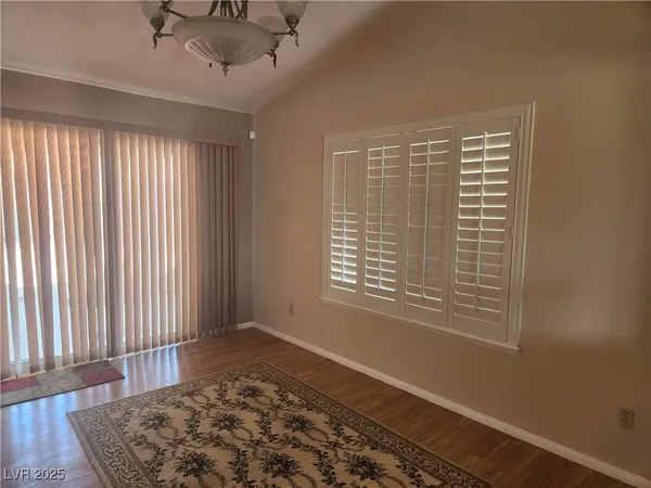 $1,750 | 380 East Happy Canyon Road, Pahrump, NV 89048