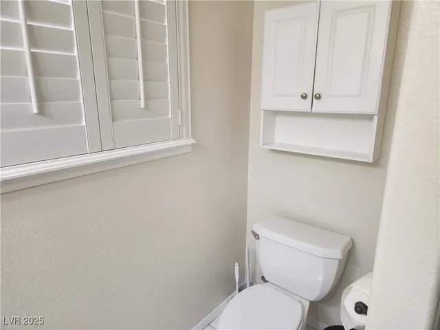 $1,800 | 380 East Happy Canyon Road, Pahrump, NV 89048