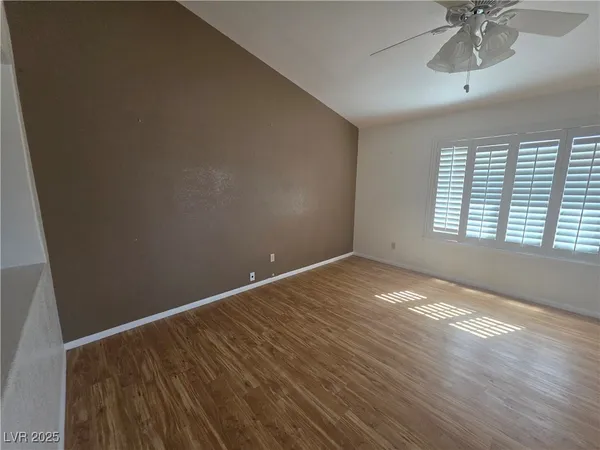 $1,750 | 380 East Happy Canyon Road, Pahrump, NV 89048