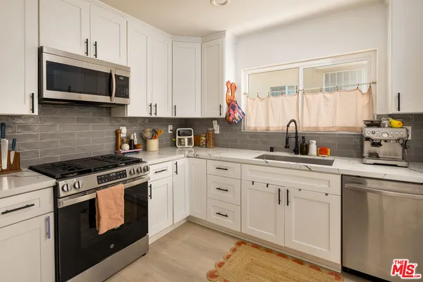 $4,200 | 4540 Catalpa Street, Los Angeles, CA 90032