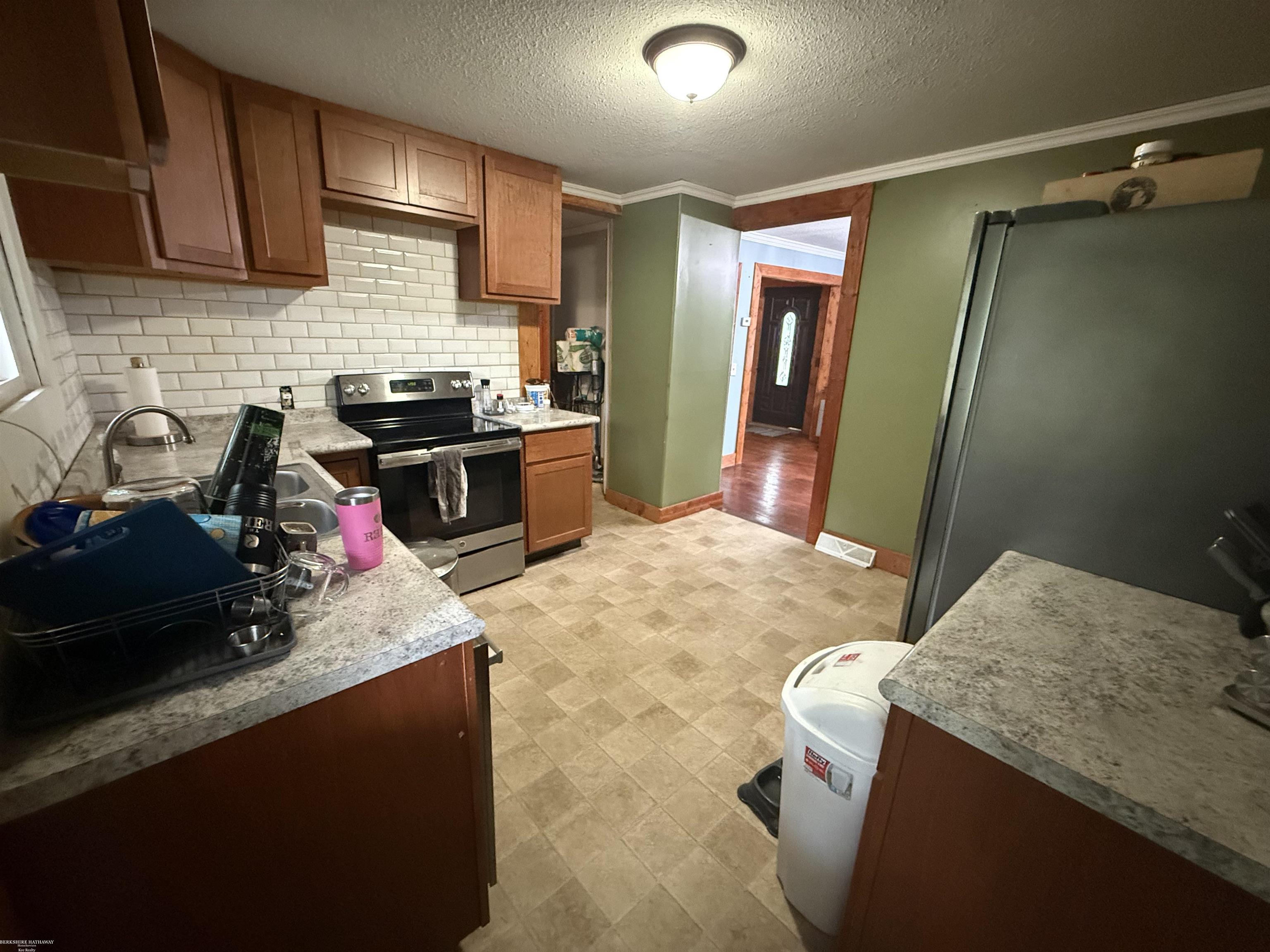 571 West River Road Muskegon, MI 49445 - Photo 6 of 11