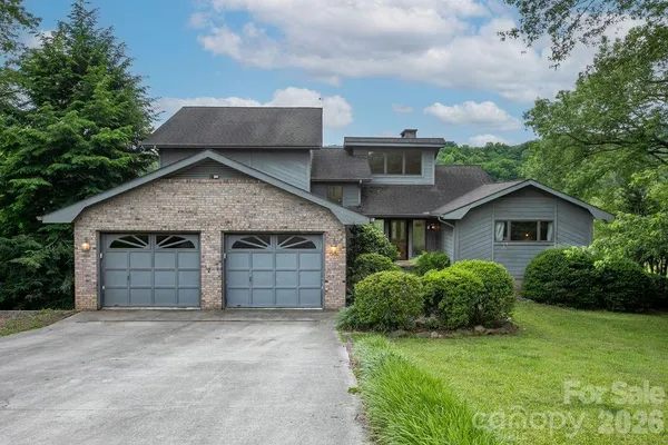 $1,200,000 | 547 Windover Drive, Brevard, NC 28712