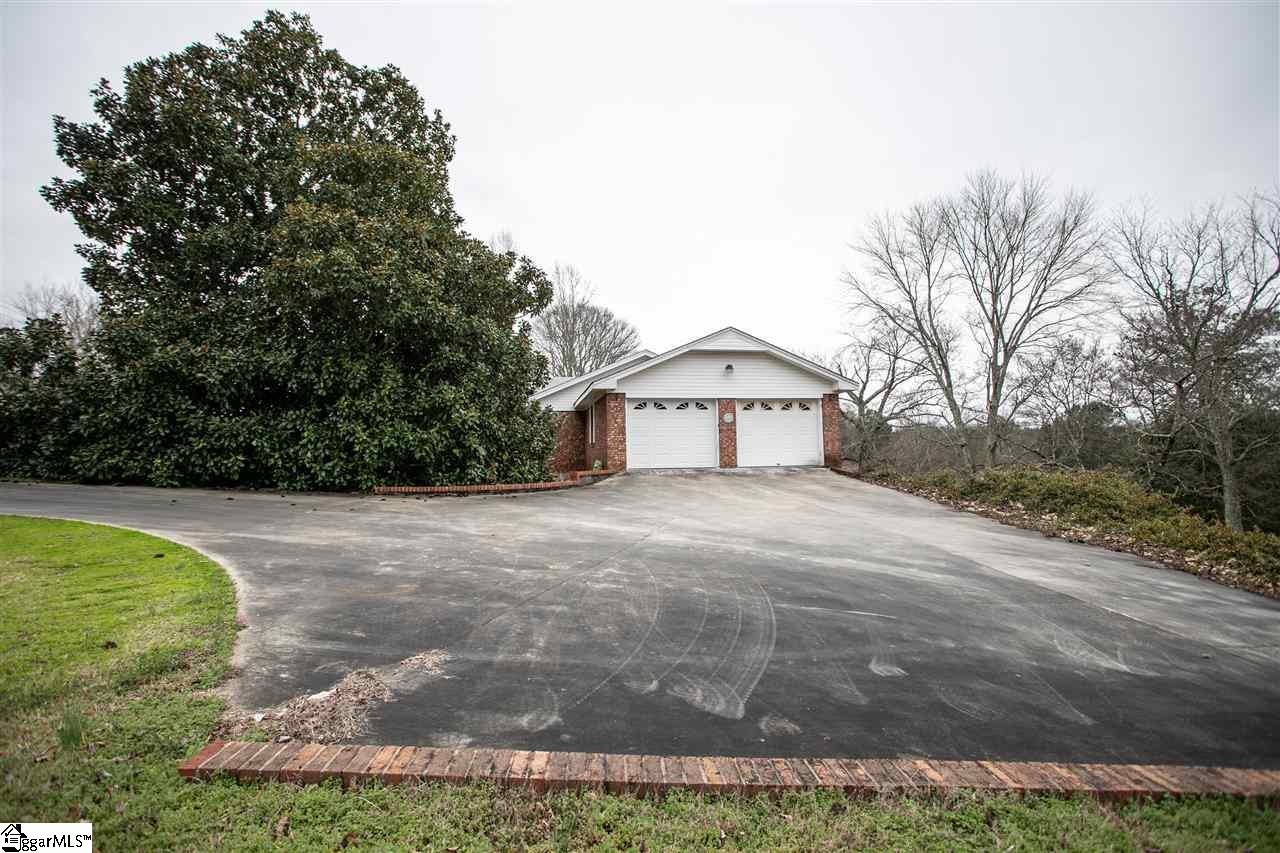 157 Fruit Mountain Road Easley, SC 29640 - Photo 4 of 35