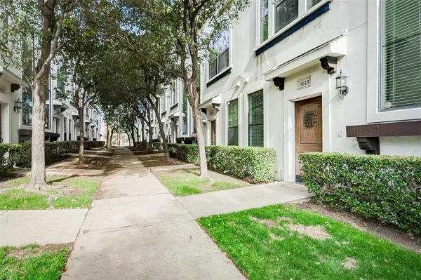 $3,300 | 3118 Carmel Street, Dallas, TX 75204
