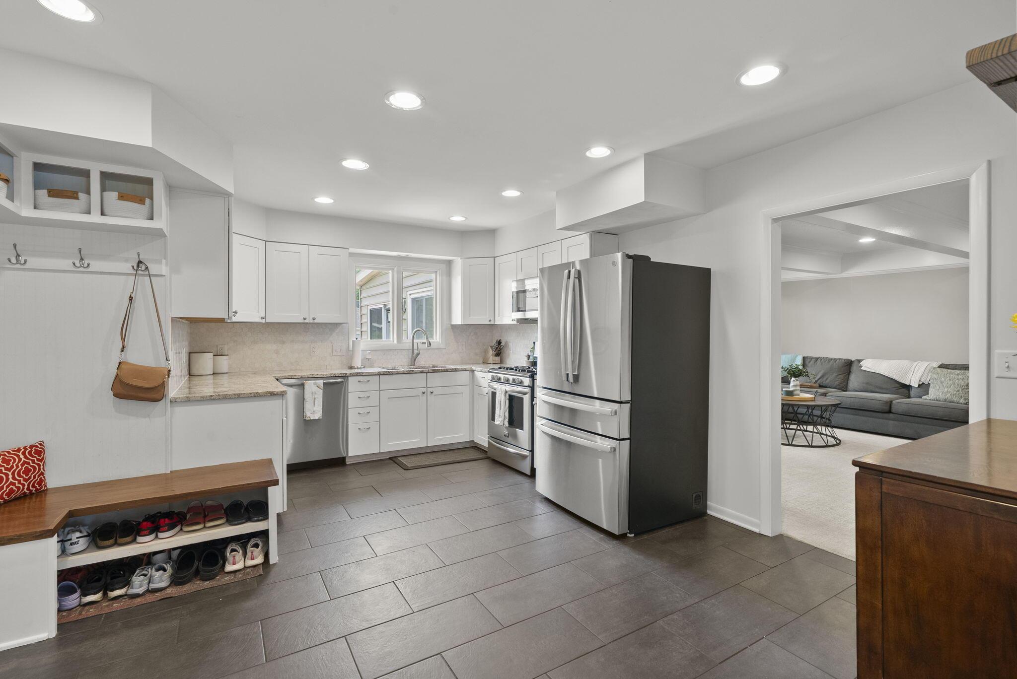 3956 Mountview Road Upper Arlington, OH 43220 - Photo 27 of 85 Kitchen