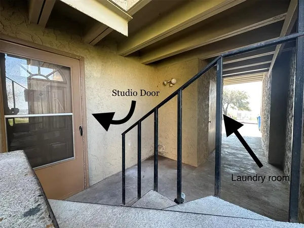 a view of entryway