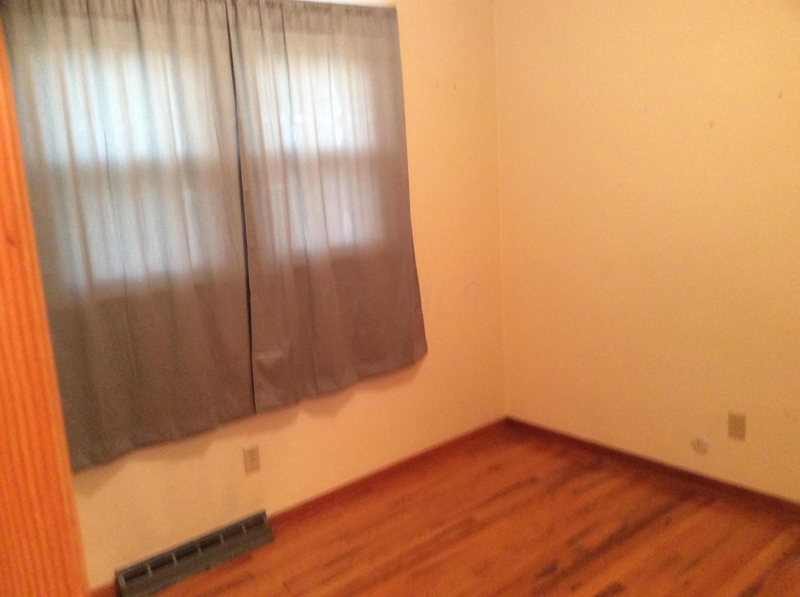 435 Spring Street Lancaster, OH 43130 - Photo 8 of 14