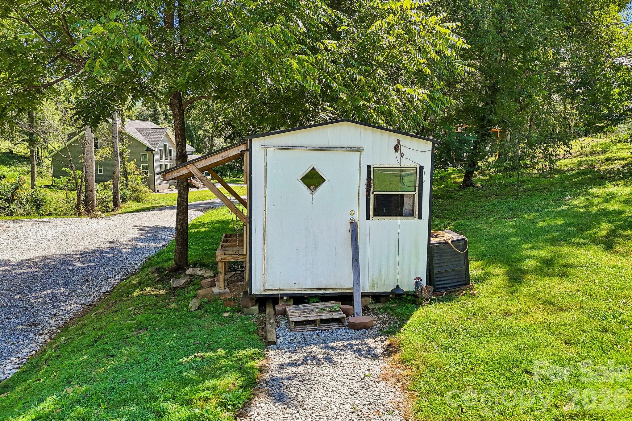 224 Carpenter Road Marion, NC 28752 - Photo 38 of 38 Gallery Image 38