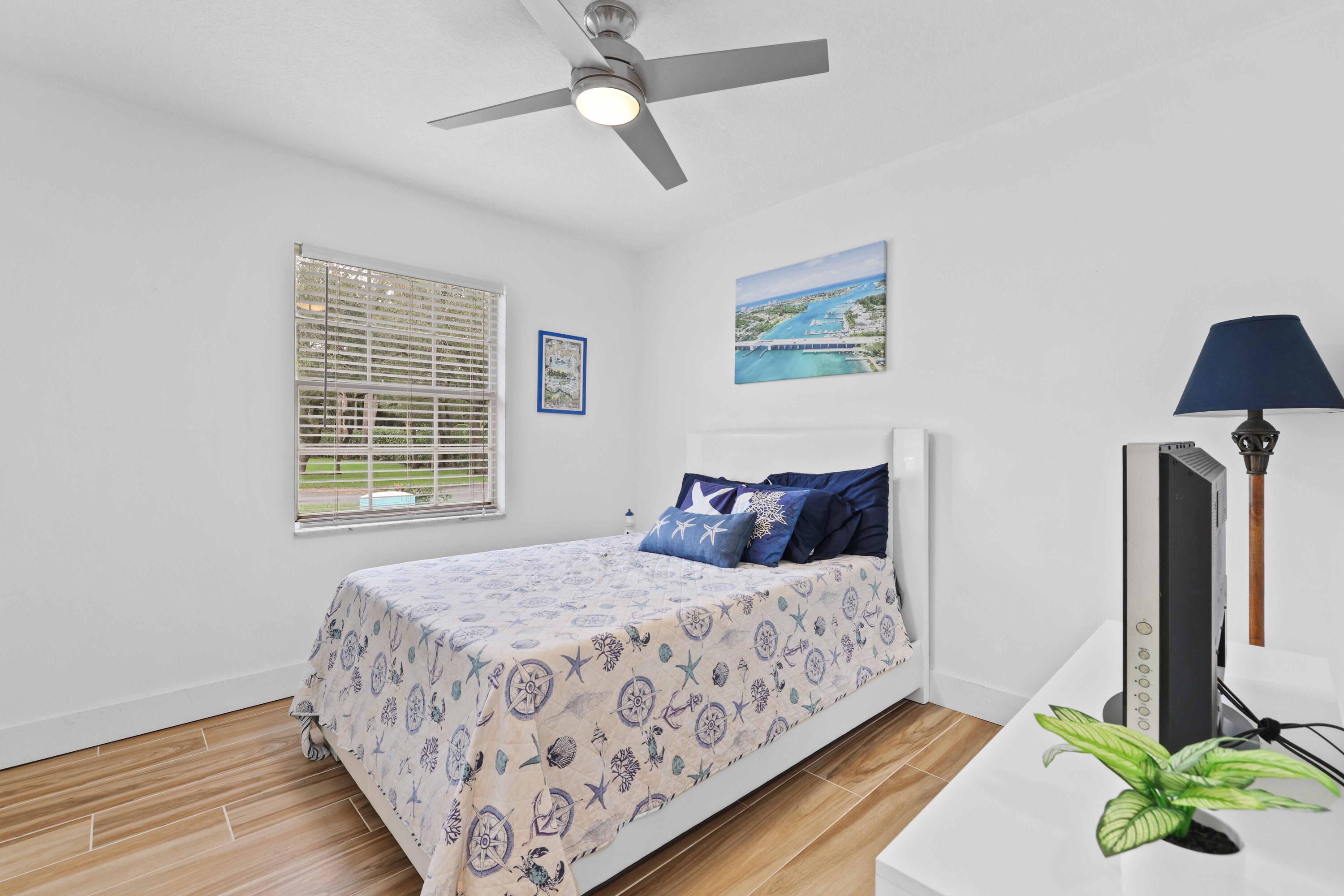 5554 Hibiscus Road Jupiter, FL 33458 - Photo 28 of 66 Bedroom 3