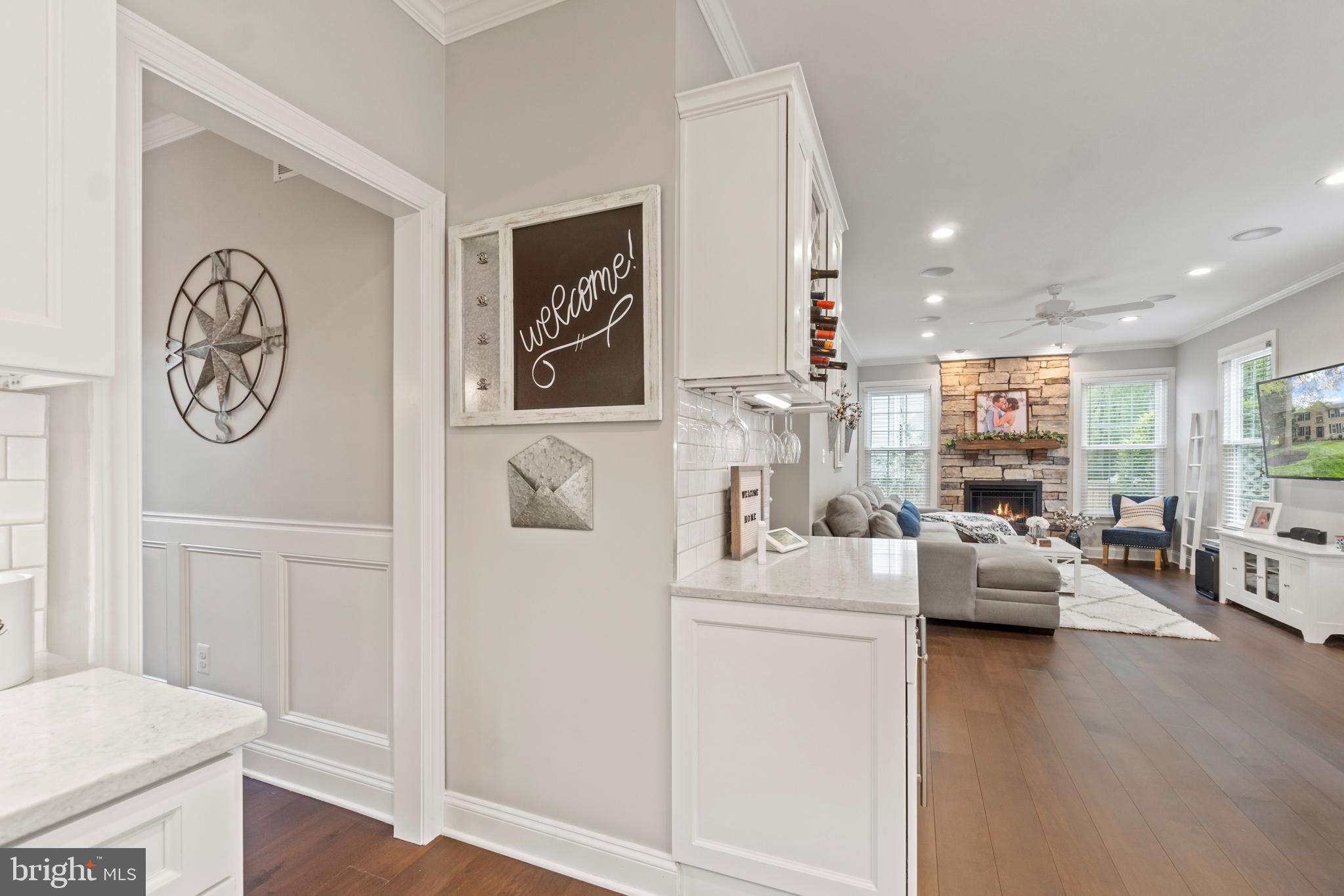 1357 Old Water Oak Point Road Pasadena, MD 21122 - Photo 11 of 50 Gallery Image 11