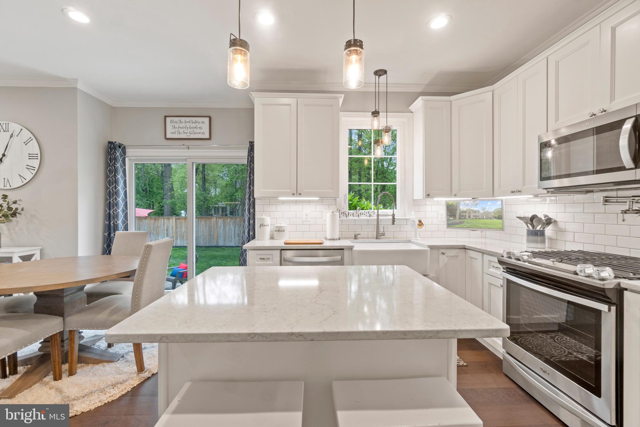 1357 Old Water Oak Point Road Pasadena, MD 21122 - Photo 13 of 50 Gallery Image 13