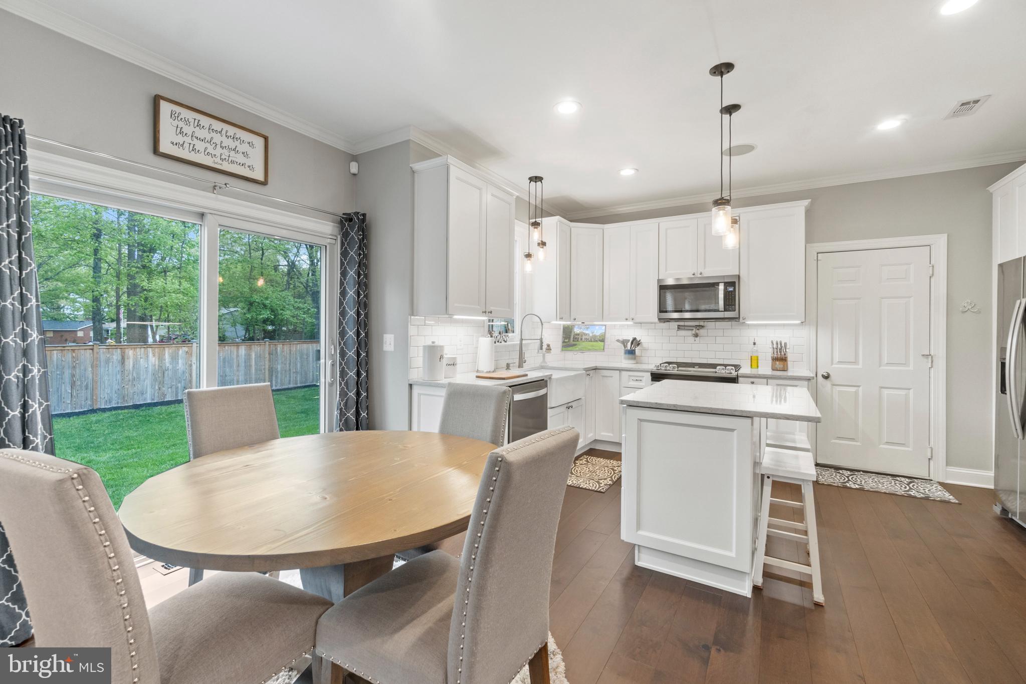 1357 Old Water Oak Point Road Pasadena, MD 21122 - Photo 15 of 50 Gallery Image 15