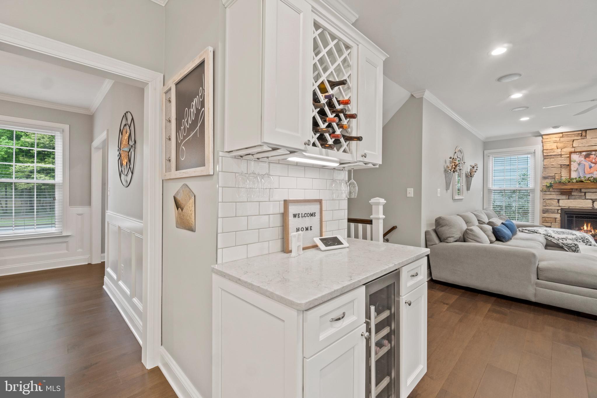 1357 Old Water Oak Point Road Pasadena, MD 21122 - Photo 10 of 50 Gallery Image 10