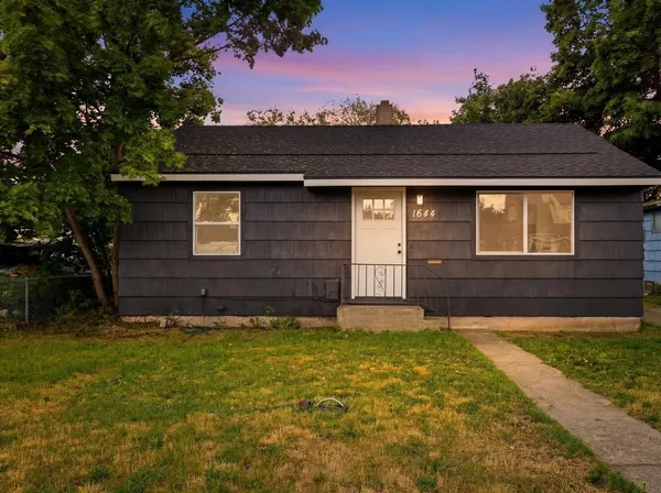 $250,000 | 1644 East Longfellow Avenue, Spokane, WA 99207