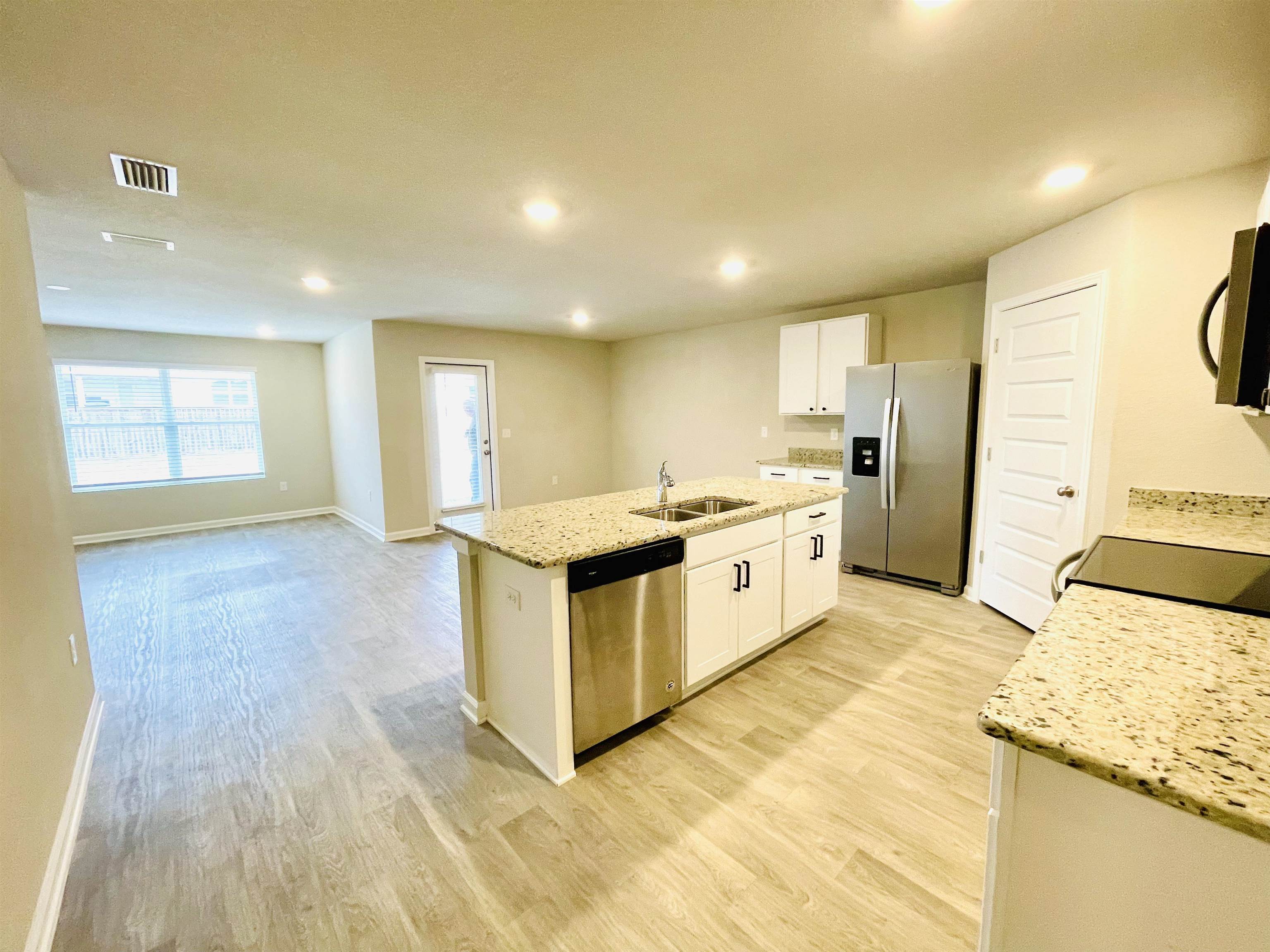 7500 Brompton Drive Foley, AL 36535 - Photo 5 of 23