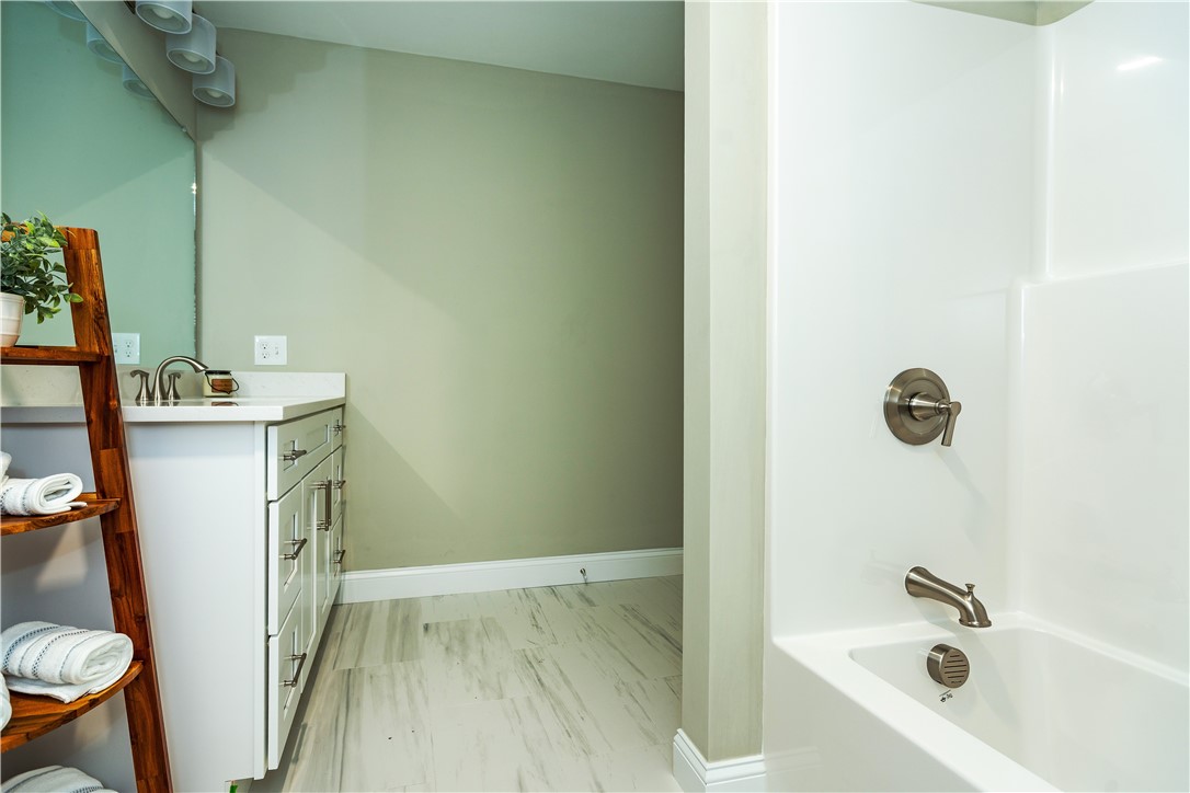 13 Fieldstone Way Westerly, RI 02891 - Photo 35 of 42 Gallery Image 35