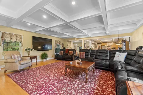 $1,299,000 | 38 Sportsman Hill Road, Madison, CT 06443