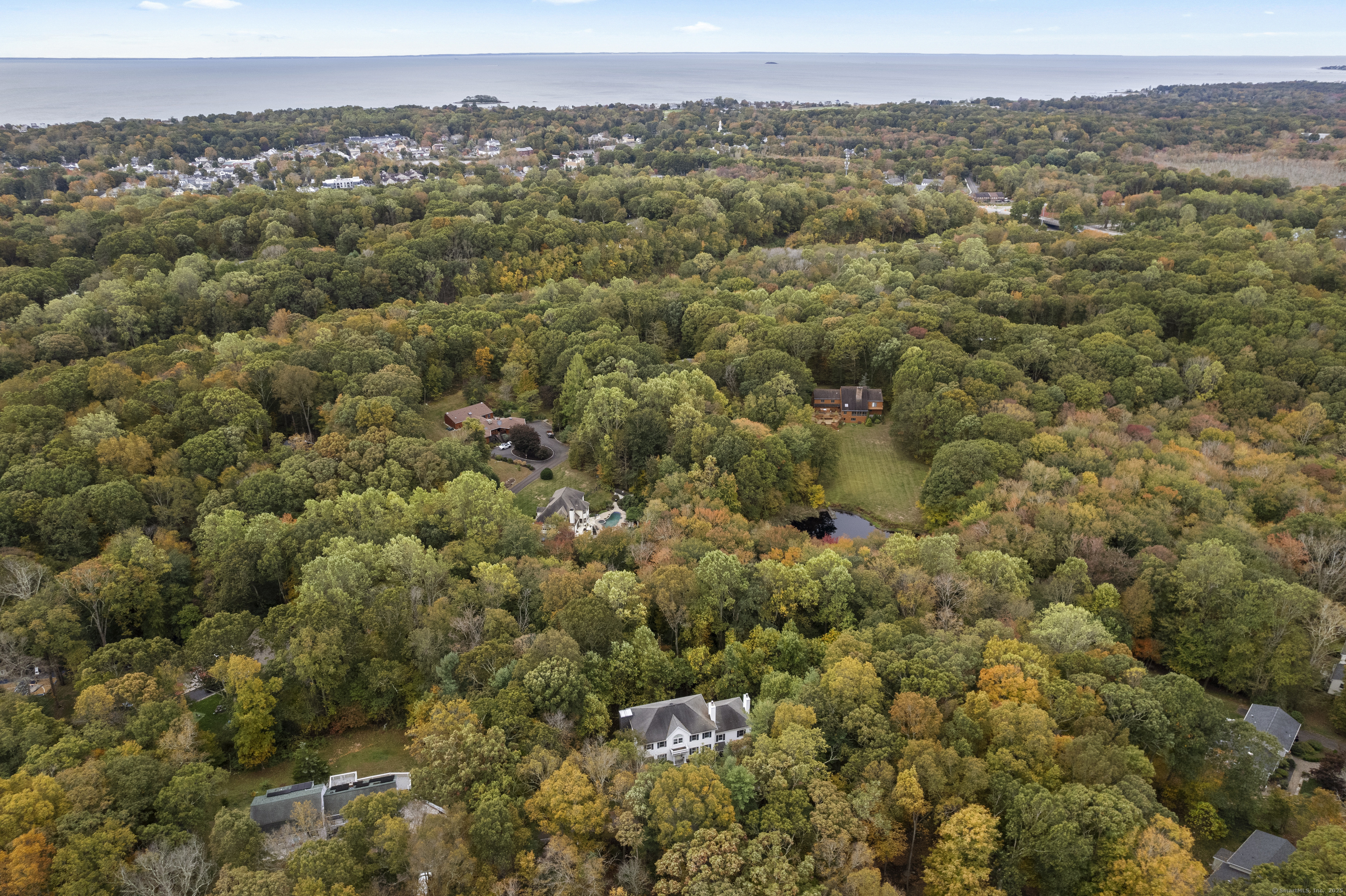 38 Sportsman Hill Road Madison, CT 06443 - Photo 39 of 40 an aerial view of a residential houses and city view