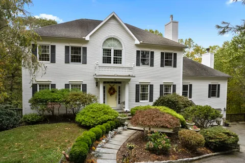 $1,299,000 | 38 Sportsman Hill Road, Madison, CT 06443