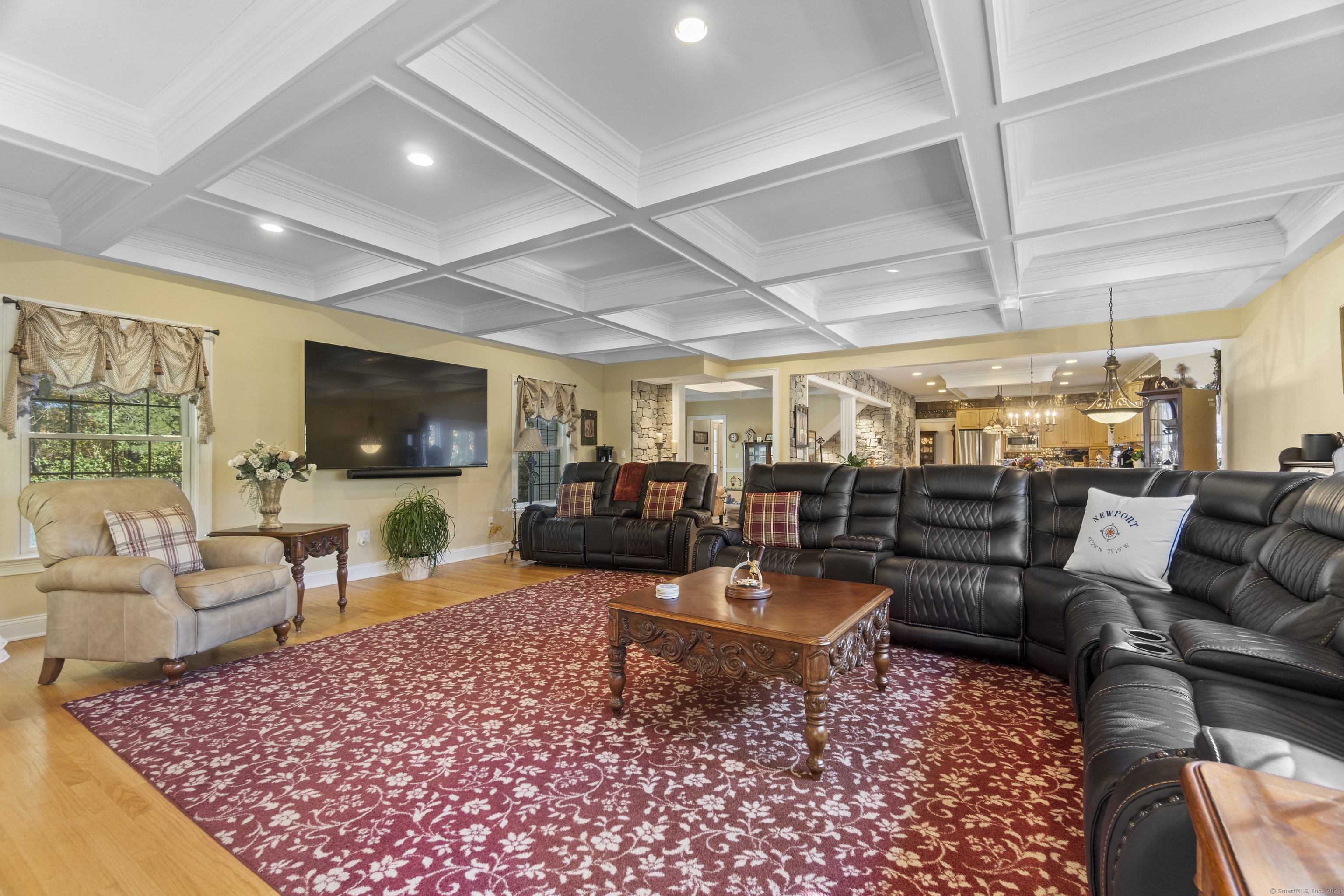 38 Sportsman Hill Road Madison, CT 06443 - Photo 4 of 40