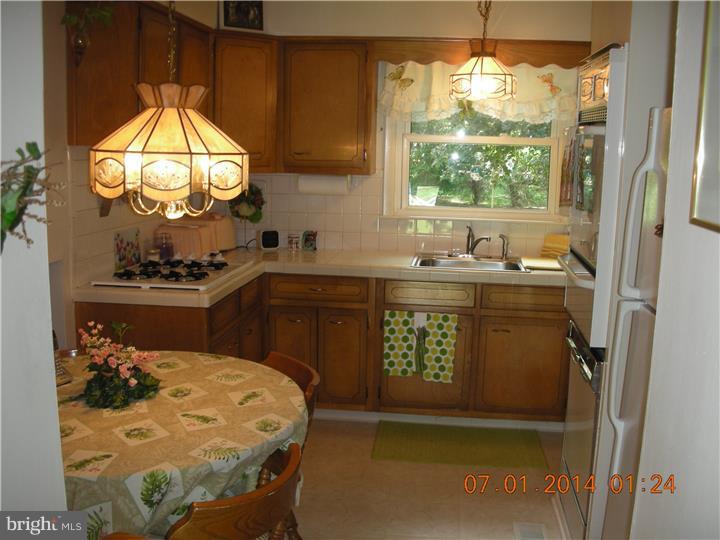 710 Chapel Road Cinnaminson, NJ 08077 - Photo 7 of 25
