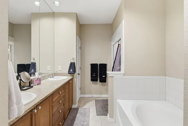 $314,850 | 3815 Birkdale Drive, Fort Worth, TX 76116