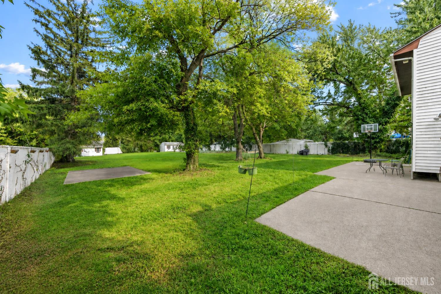 524 Lloyd Road Matawan, NJ 07747 - Photo 23 of 28 Gallery Image 23