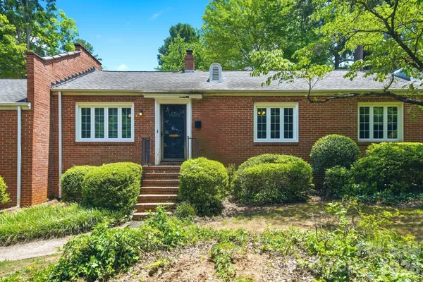 $325,000 | 1833 Jameston Drive, Charlotte, NC 28209