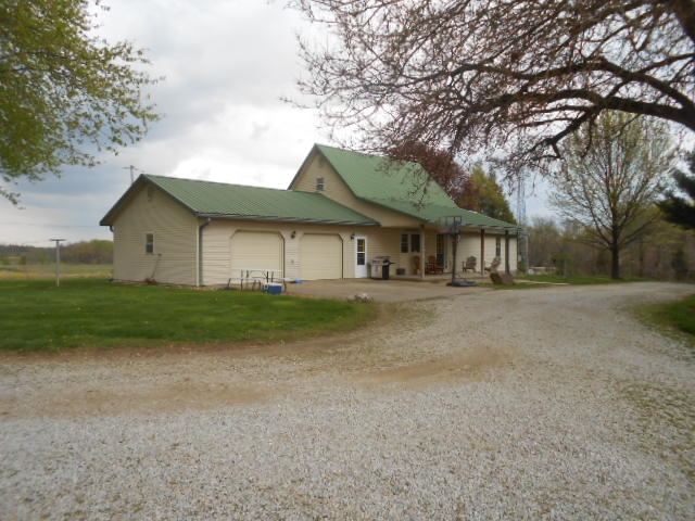 6524 Westgate Road Newberry, IN 47449 - Photo 2 of 20
