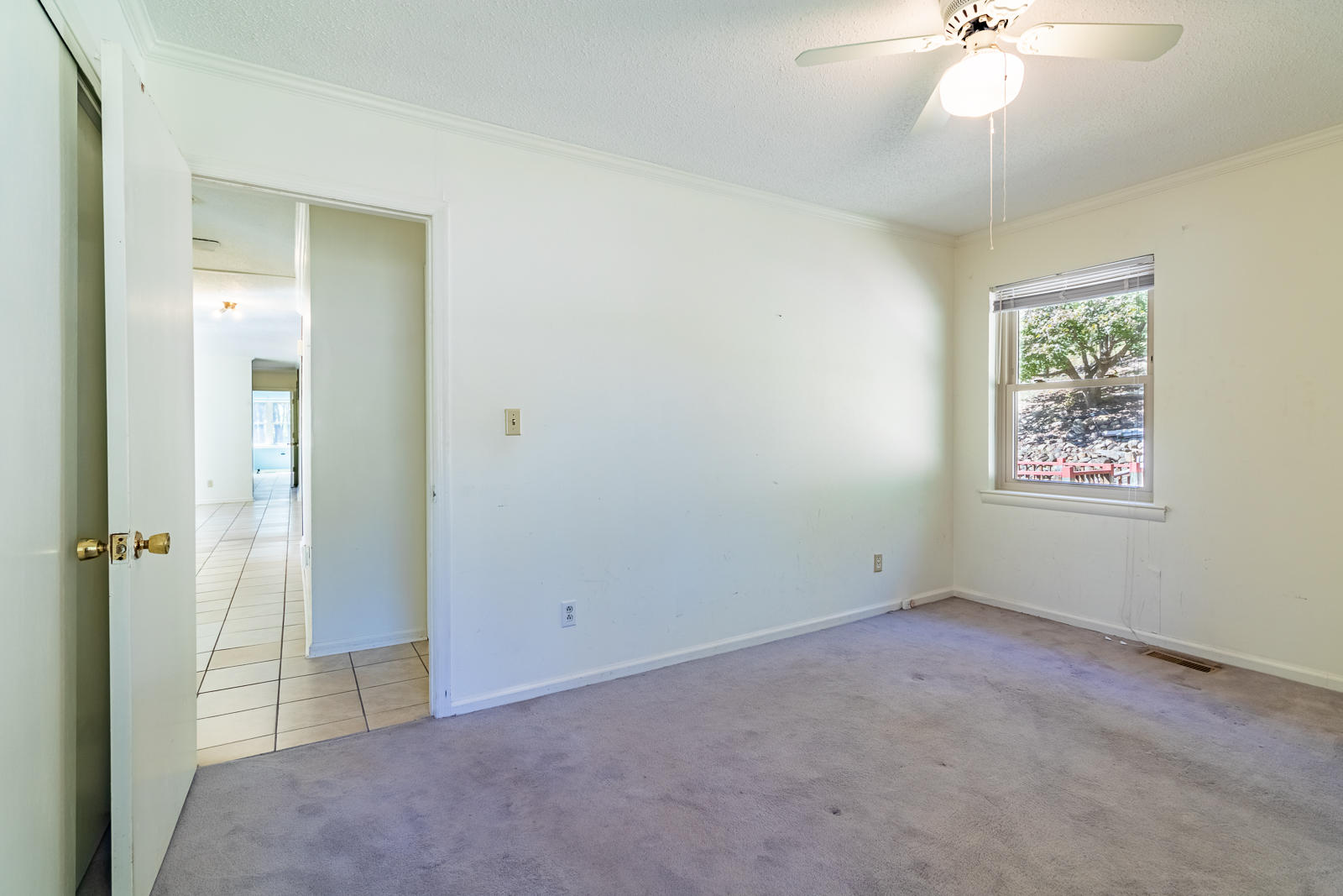 619 Lullwater Road Chattanooga, TN 37405 - Photo 35 of 47 619-Lullwater-Low-Res-Photos-29