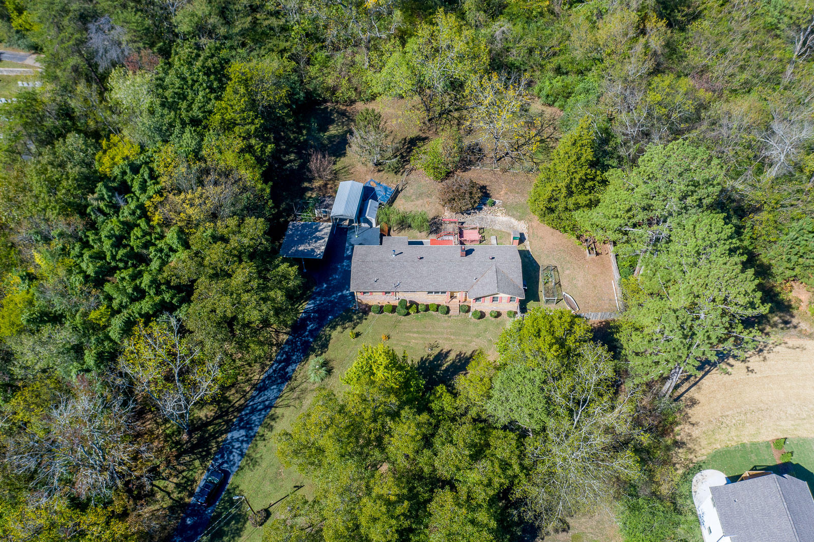 619 Lullwater Road Chattanooga, TN 37405 - Photo 5 of 47 619-Lullwater-Aerial-Low-Res-Photos-3