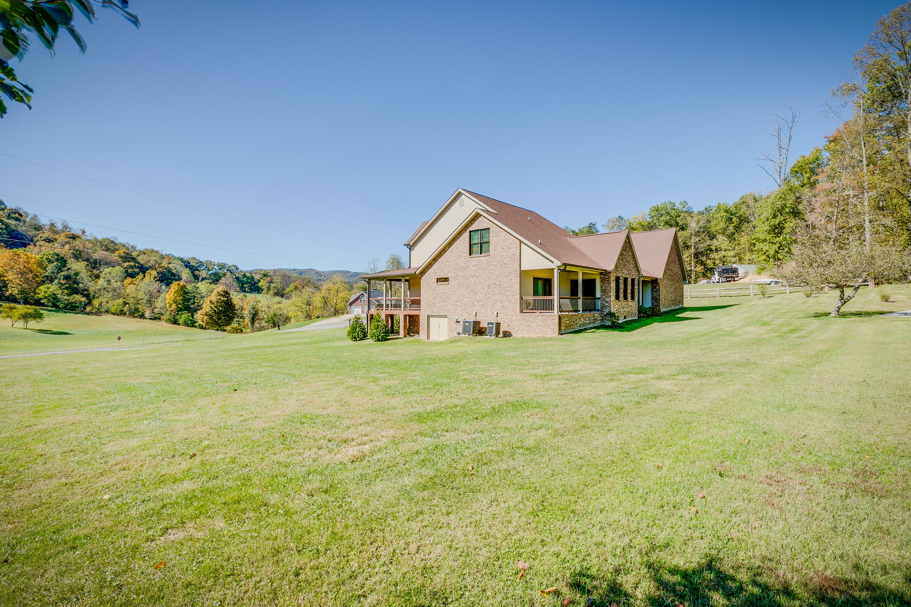 103 Marbleton Road Unicoi, TN 37601 - Photo 60 of 69 061