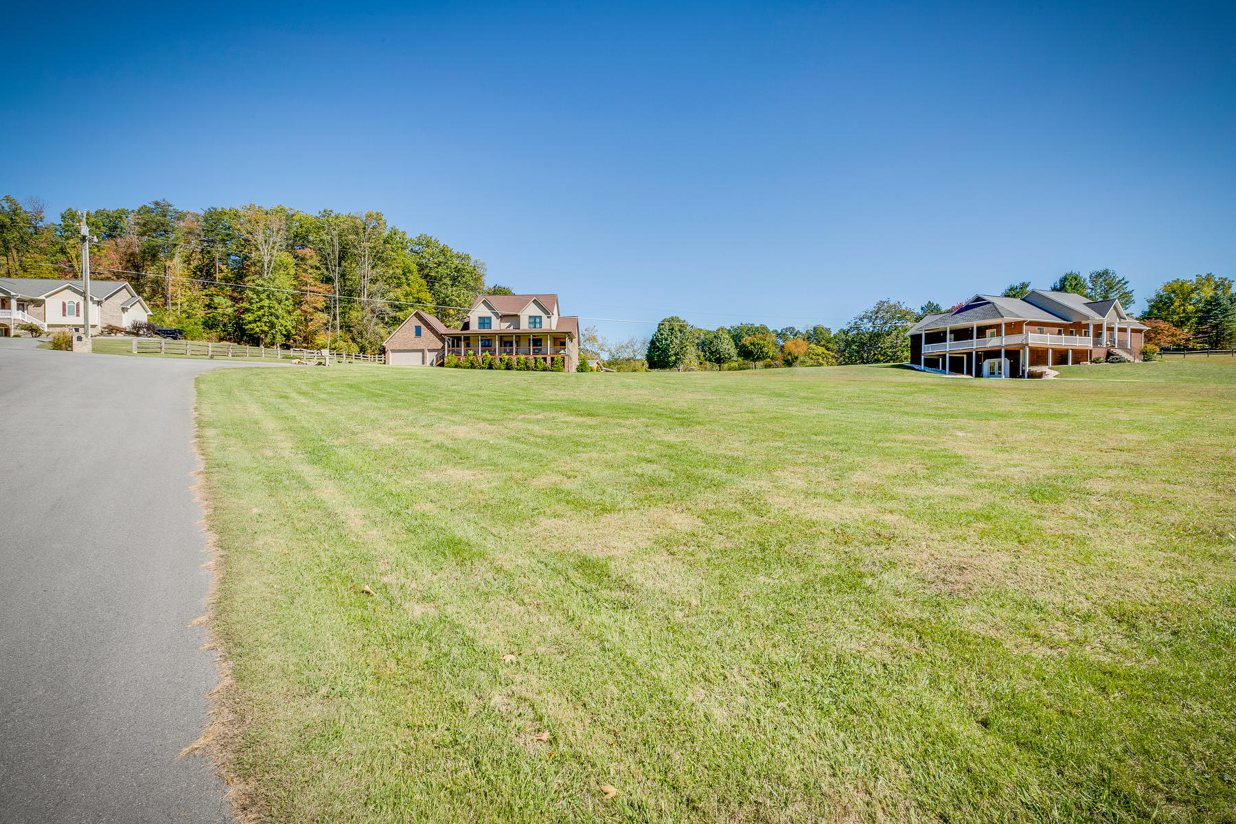 103 Marbleton Road Unicoi, TN 37601 - Photo 6 of 69 007