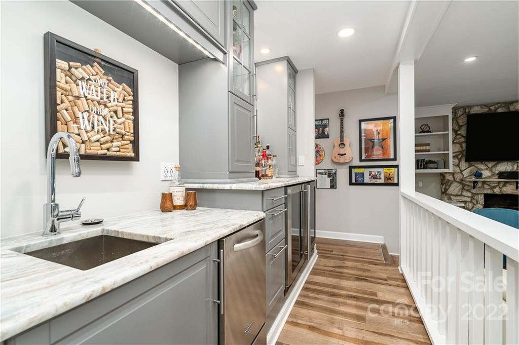 4525 Rounding Run Road Charlotte, NC 28277 - Photo 15 of 44 a kitchen that has a sink and a stove in it
