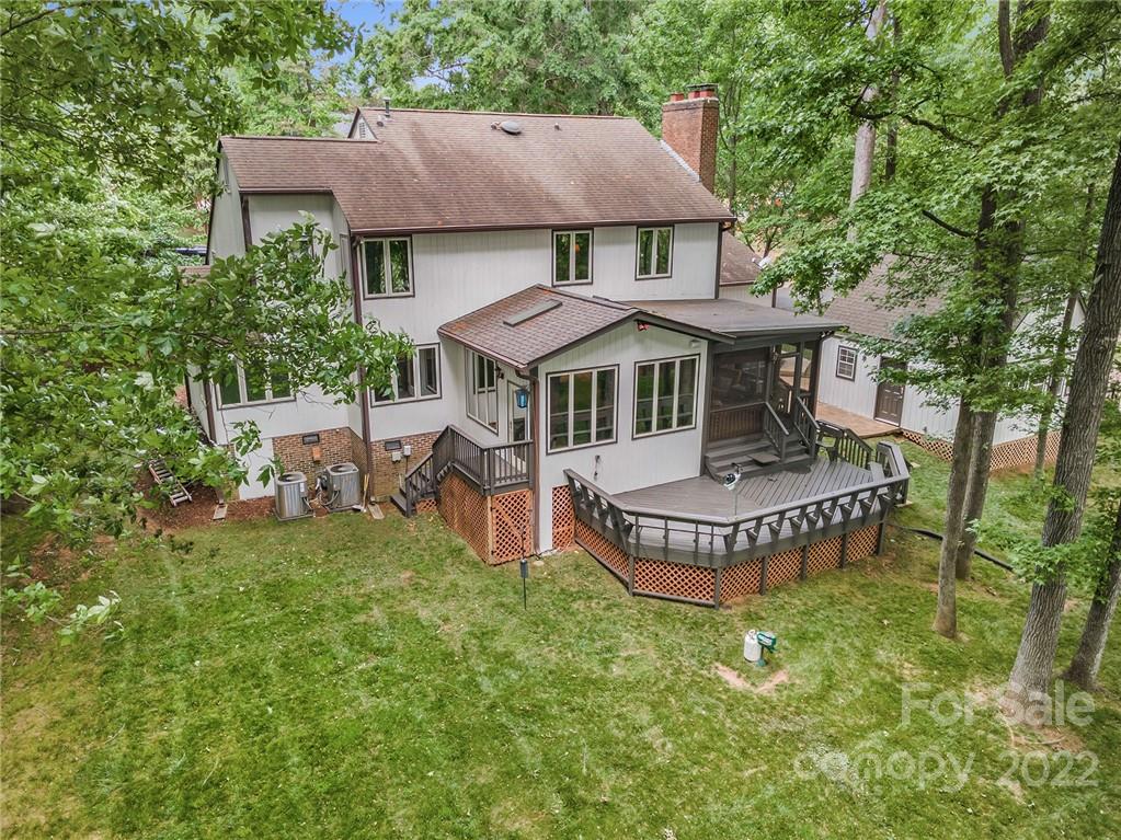 4525 Rounding Run Road Charlotte, NC 28277 - Photo 40 of 44 front view of a house with a garden