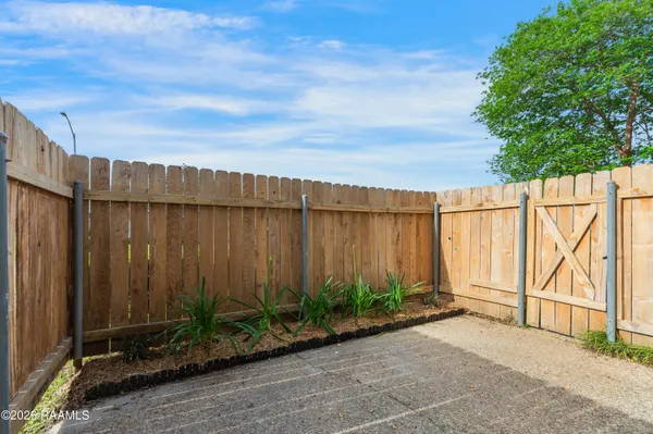 $125,000 | 200 Lodge Drive, Unit 511, Lafayette, LA 70506