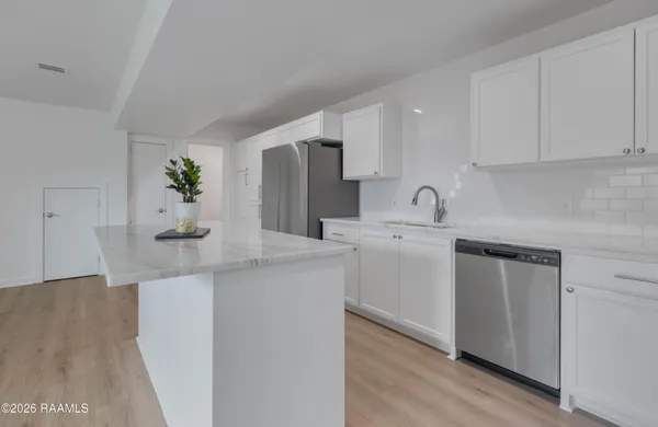 $125,000 | 200 Lodge Drive, Unit 511, Lafayette, LA 70506