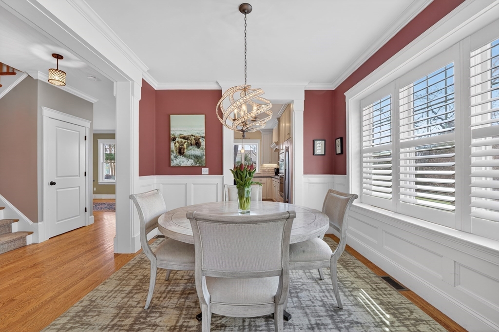 176 Melrose Avenue Needham, MA 02492 - Photo 4 of 41