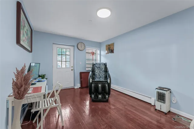 $668,000 | 35-06 Leavitt Street, Unit 3K | Flushing