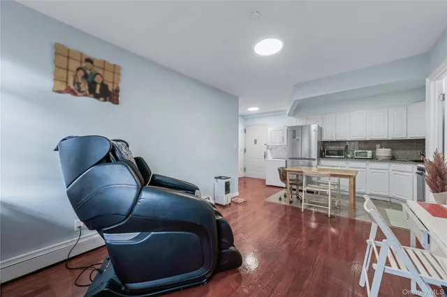 $668,000 | 35-06 Leavitt Street, Unit 3K | Flushing