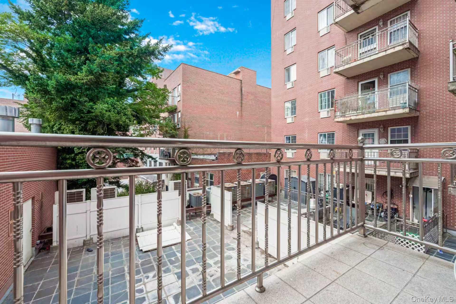 35-06 Leavitt Street, Unit 3K Queens, NY 11354 - Photo 8 of 17 View of balcony