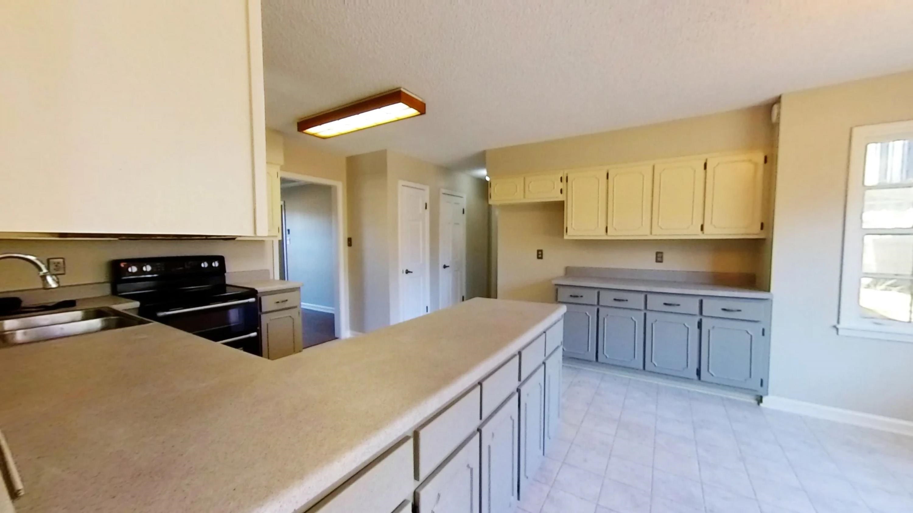 2066 Cordes Road Germantown, TN 38139 - Photo 5 of 36 Gallery Image 5