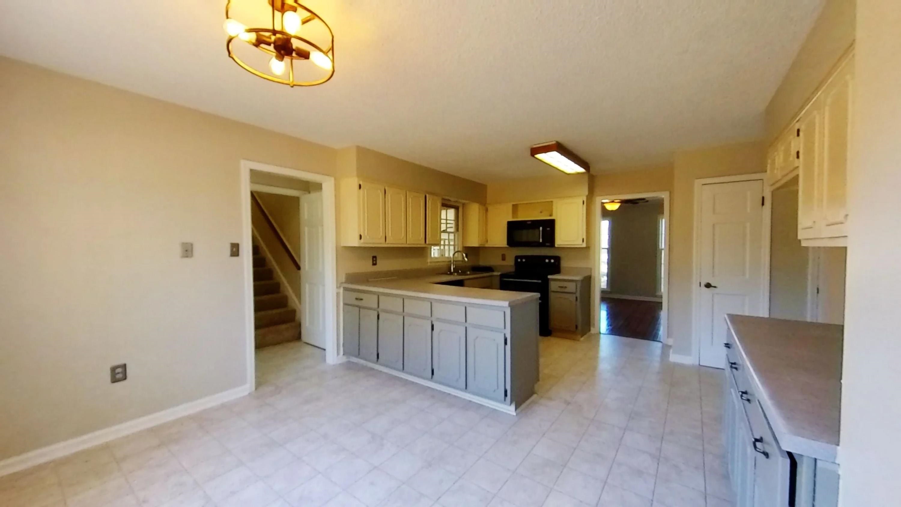 2066 Cordes Road Germantown, TN 38139 - Photo 6 of 36 Gallery Image 6