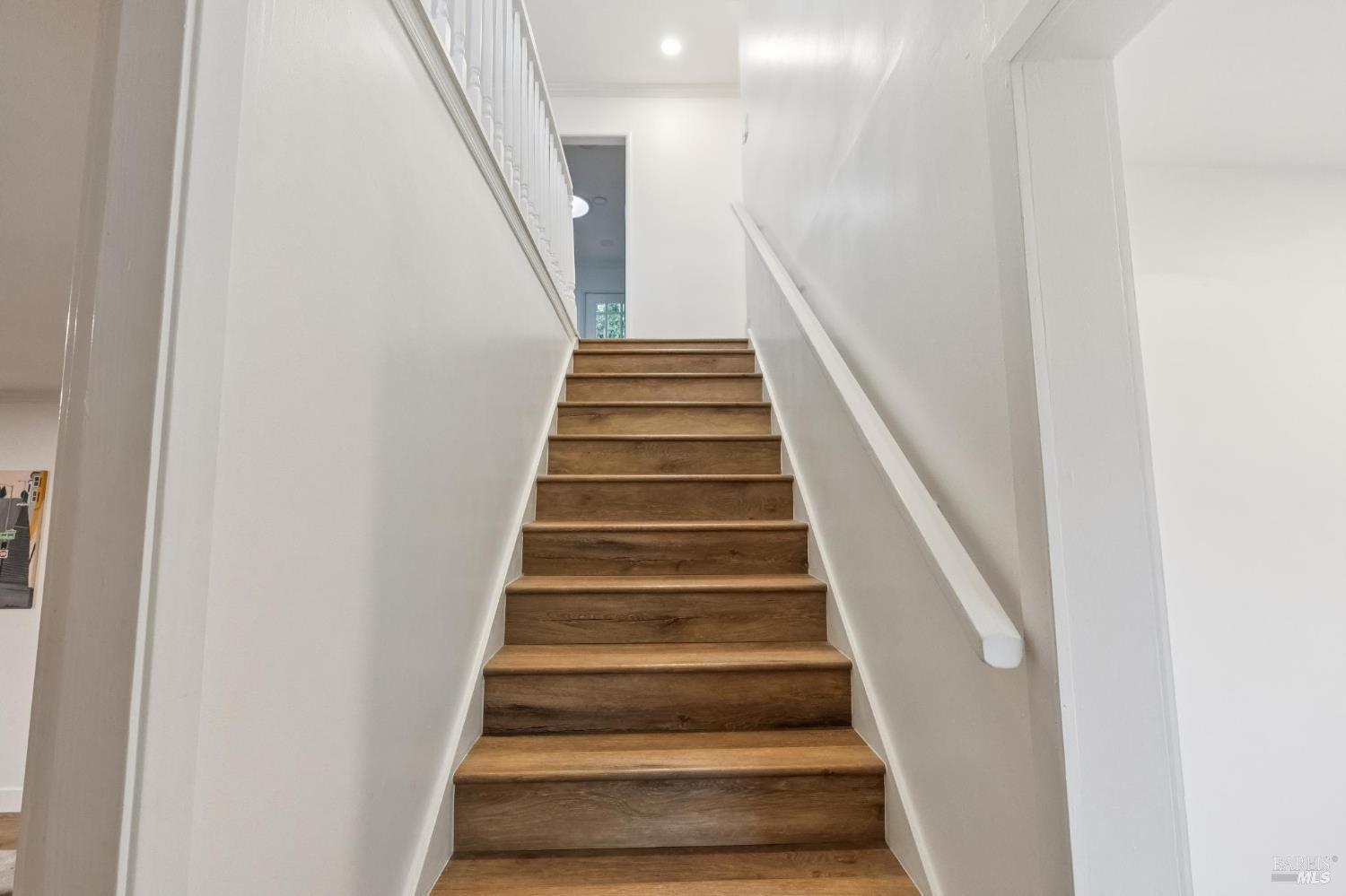 77 Coleman Drive San Rafael, CA 94901 - Photo 14 of 73