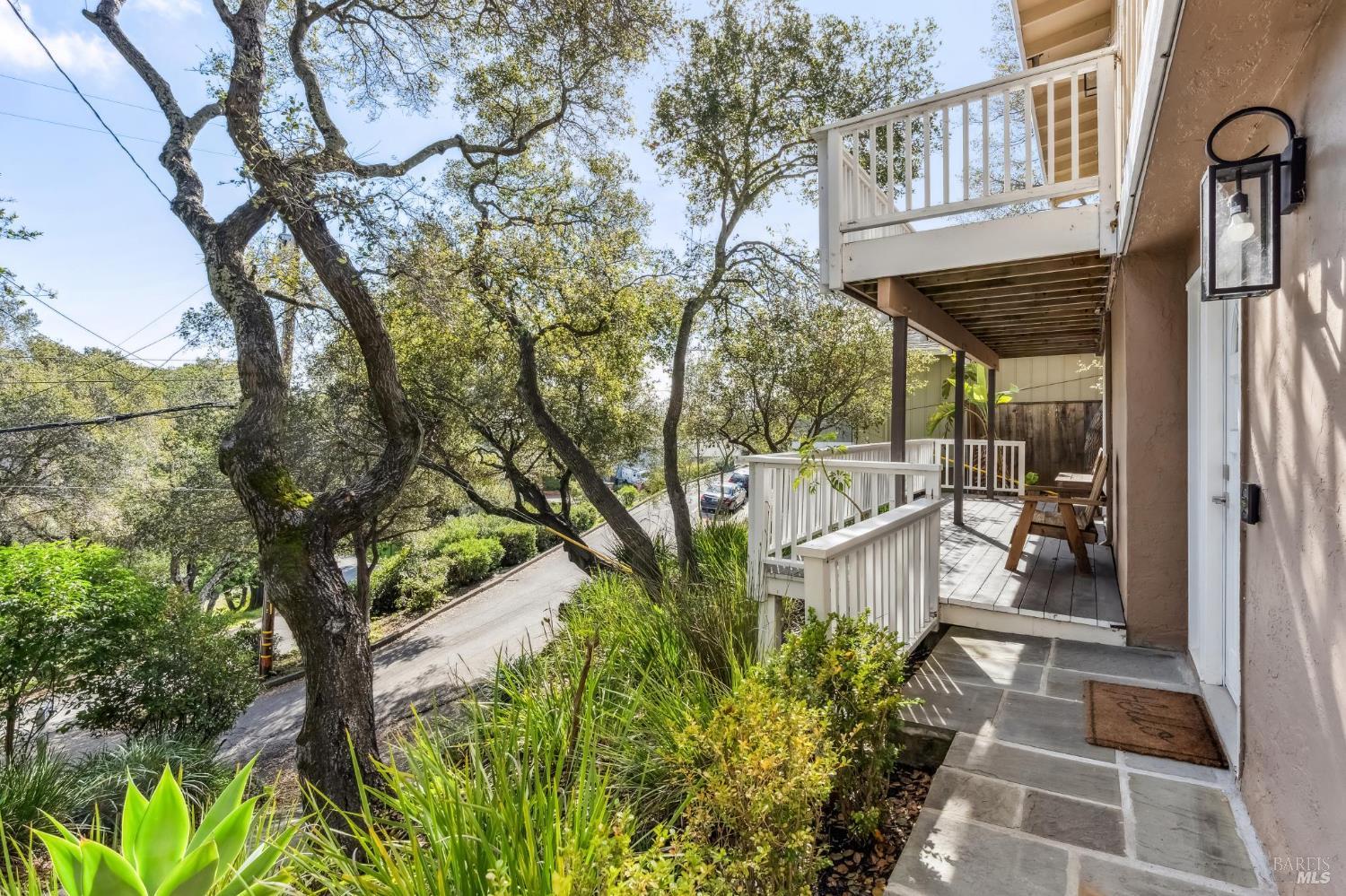 77 Coleman Drive San Rafael, CA 94901 - Photo 4 of 73