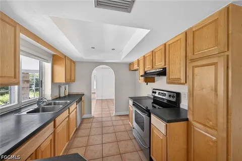 $220,000 | 1513 Southwest 52nd Lane, Cape Coral, FL 33914