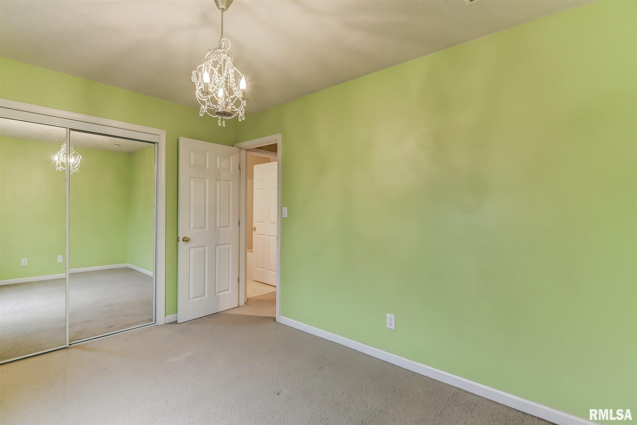 3704 Cranleigh Boulevard Springfield, IL 62712 - Photo 26 of 34 Gallery Image 26