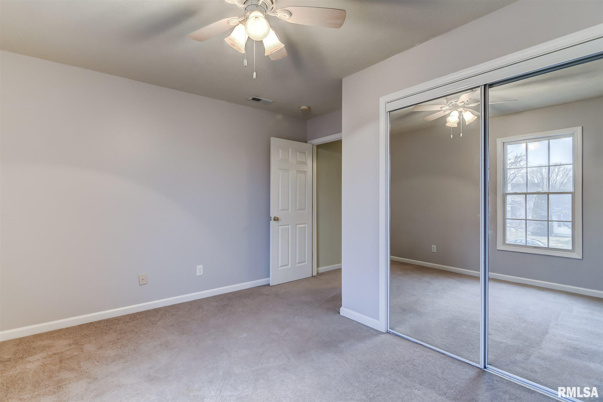 3704 Cranleigh Boulevard Springfield, IL 62712 - Photo 28 of 34 Gallery Image 28